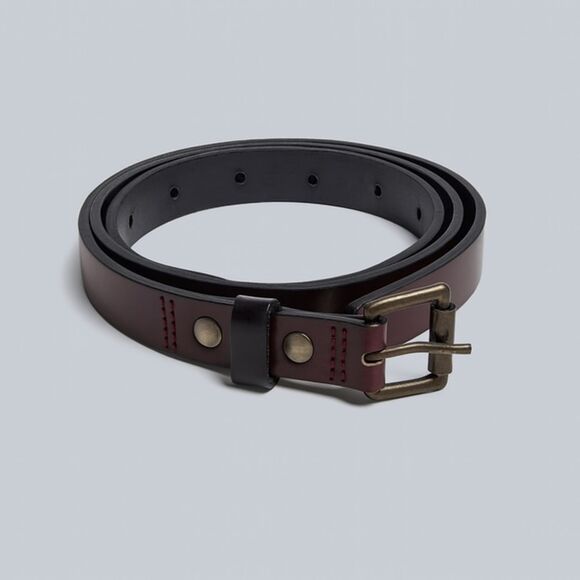 Ami Paris Women’s Leather Belt T2 Burgundy Brass Buckle 46" Made in Portugal - Picture 1 of 7